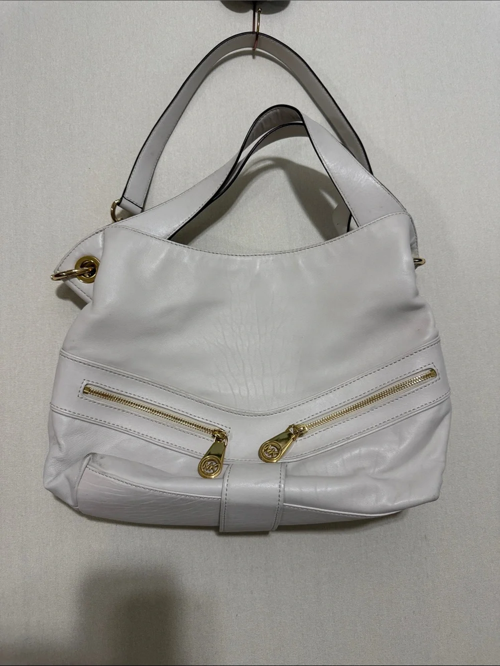 MICHAEL Michael Kors White Leather Shoulder Hobo with Gold Hardware Accents